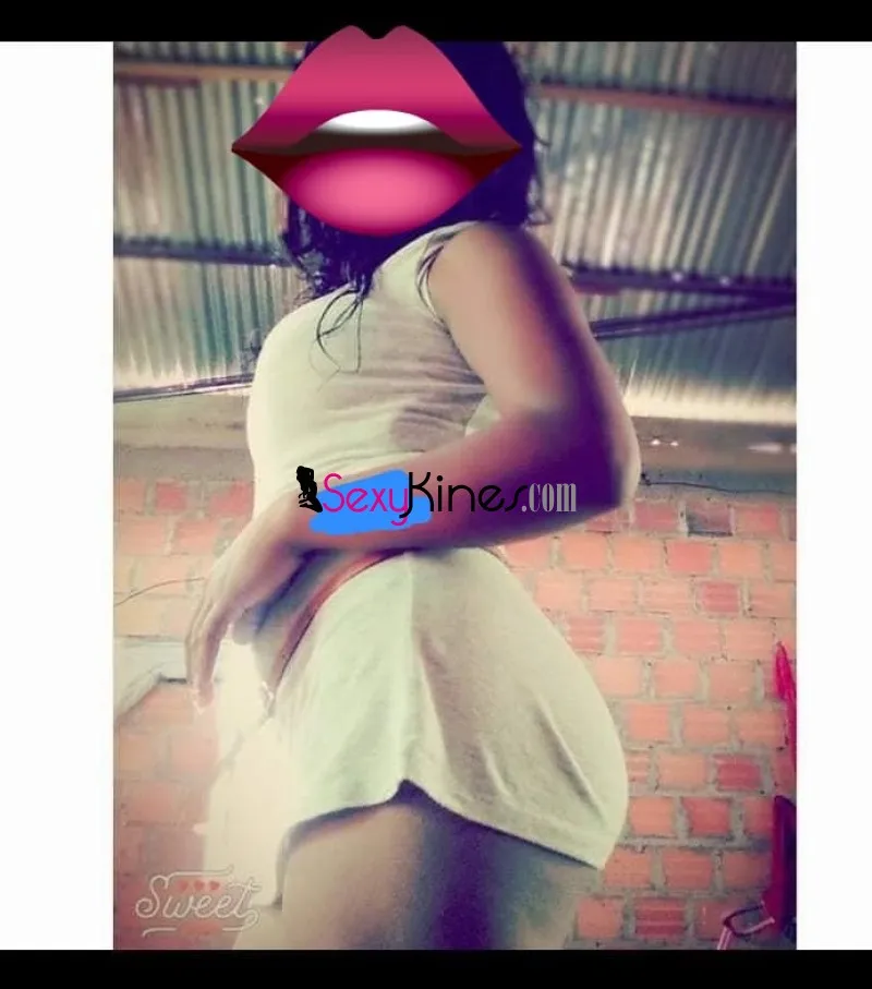 Kataleya en la cama sere toda tuya y te tratare bonito